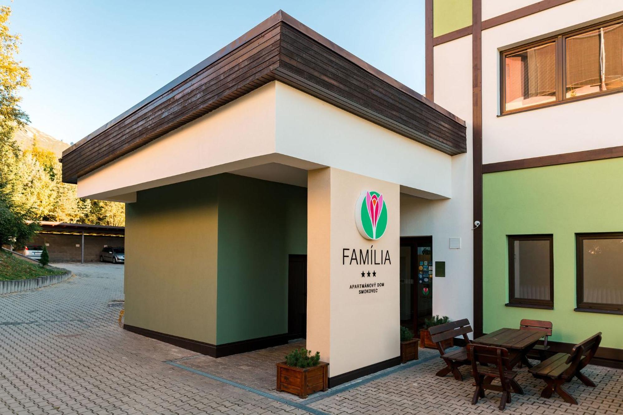 Apartmanovy Dom Familia Smokovec Vysoké Tatry エクステリア 写真