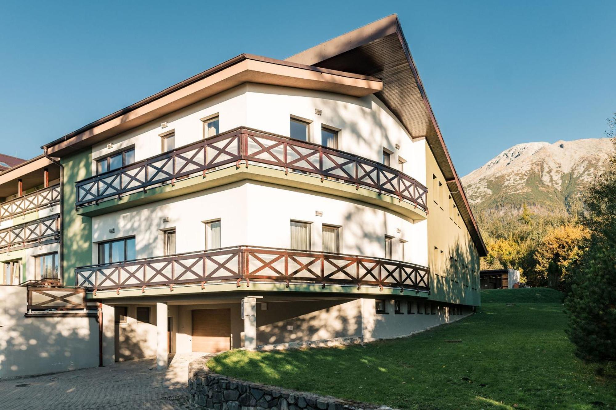 Apartmanovy Dom Familia Smokovec Vysoké Tatry エクステリア 写真